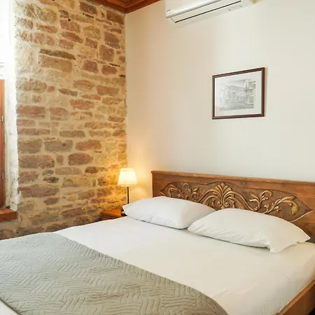 4rooms 3* Gjirokastër