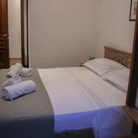 Hotel 4rooms Gjirokastër