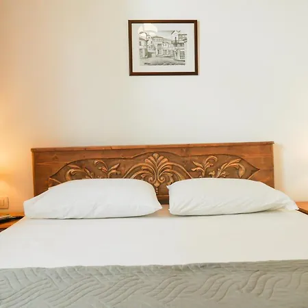 4rooms 3* Gjirokaster