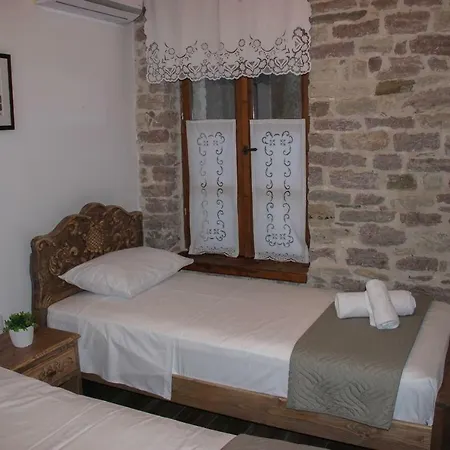 Hotel 4rooms Gjirokaster
