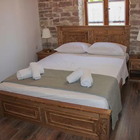 Hotel 4rooms 3*